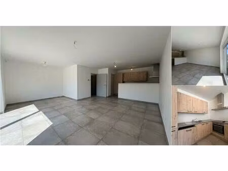 appartement à louer à rue de la rochette 1b marche-en-famenne (vbe18893)