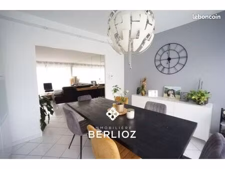 appartement 4 pièces 99 m²
