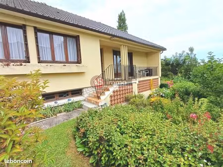 pavillon 5 pièces 108 m²
