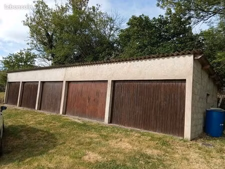 garage+ terrain