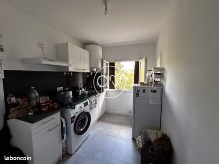 studio 1 pièce 30 m²