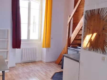 studio  bordeaux  23 m2  589