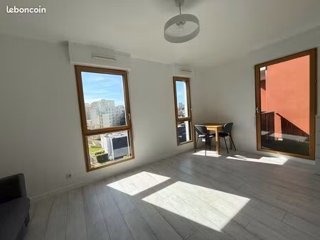 location studio 35m2 à vitry proche de tous transports
