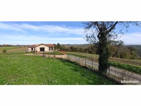 ancienne grange entièrement rénovée t5