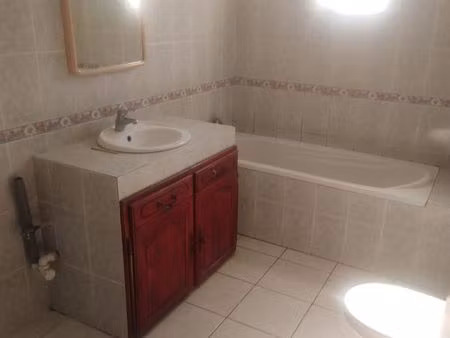 loue maison f3