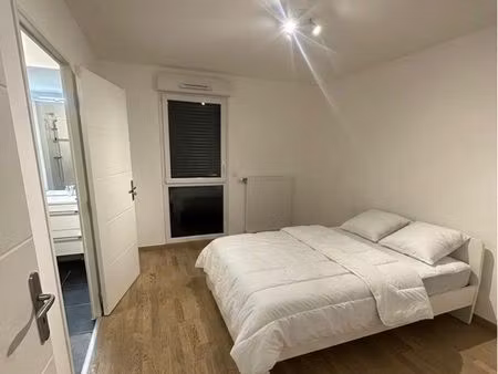 grand t2 de 42m2 meublé + grand balcon 5 min douane ◊