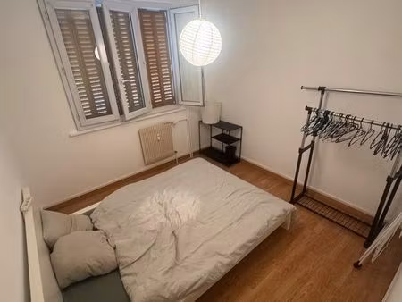 t2 à louer 1300