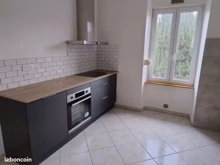 loue appartement f4