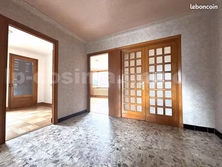 appartement 4 pièces 130 m²