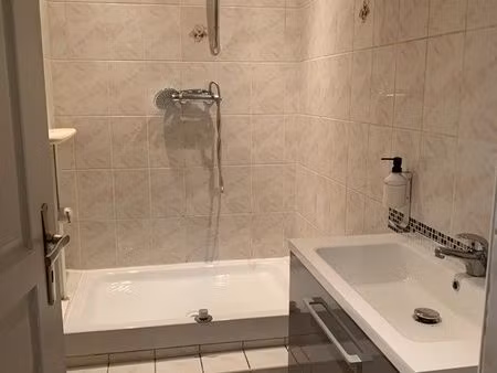 location  appartement type 3