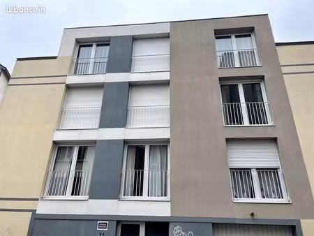 studio 1 pièce 19 m²