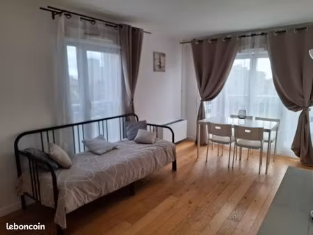 studio t1 28 m2 villejuif