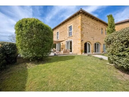 maison de luxe à vendre à légny