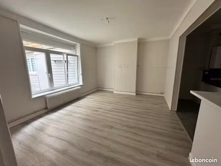 t3 73m² avec cour privative + garage – secteur mariette / haffreingue