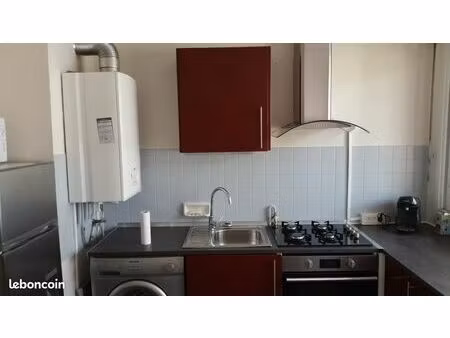 t2 meuble 15 mn jaude – box – balcon – cave