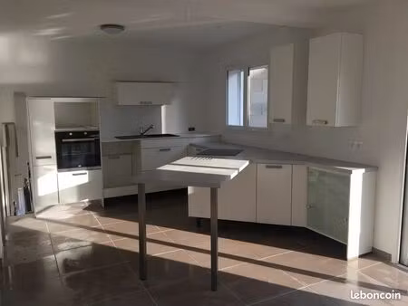 maison 5 pièces 111 m²