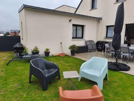 location maison à étrelles (35370) : à louer / 107m² étrelles