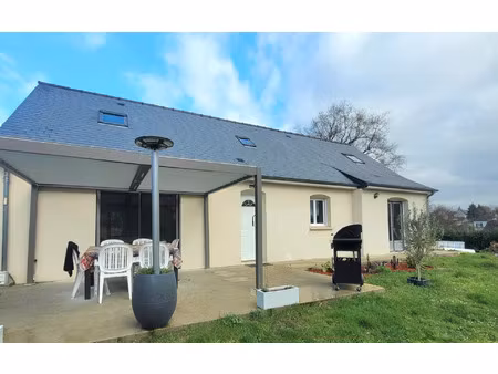 maison auzouer-en-touraine 130 m² t-5 à vendre  292 400 €