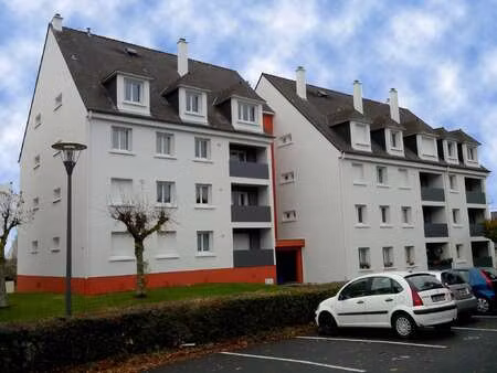 vente appartement 3 pièces à tinténiac (35190) : à vendre 3 pièces / tinténiac