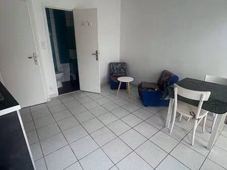 vente bureaux et commerces à quiberon (56170) : à vendre / 22m² quiberon