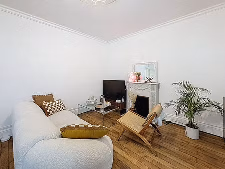vente appartement 2 pièces  58.00m²  angers