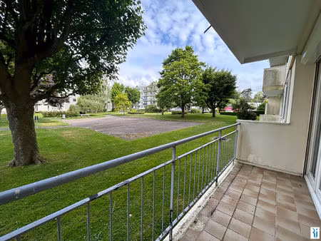 a vendre appartement f5 mont saint aignan  rez-de-chaussée avec balcon