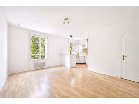 vente appartement 2 pièces  43.96m²  saint