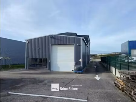 vente local d’activités beligneux 01360 906m²