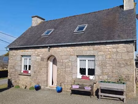 vente maison à bourbriac (22390) : à vendre / 75m² bourbriac