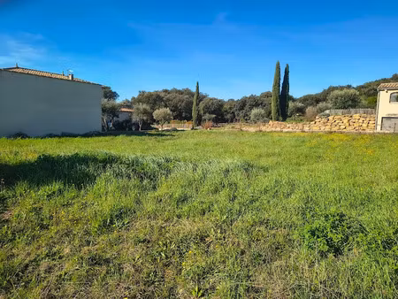 vente terrain 700 m² à castillon-du-gard (30210)  160 000 €