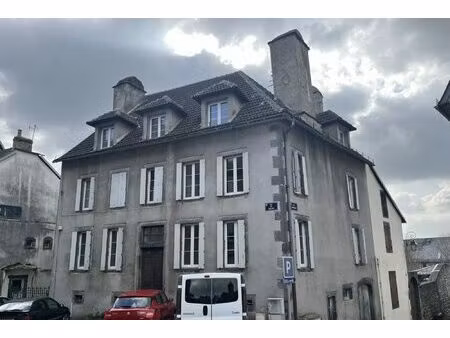 immeuble - 230m2 - 6 appartements