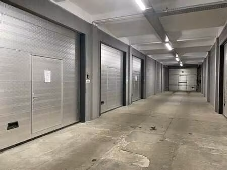 entrepôt de stockage