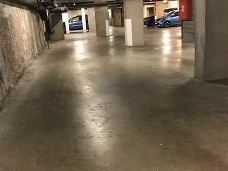 emplacement de parking quartier belliard