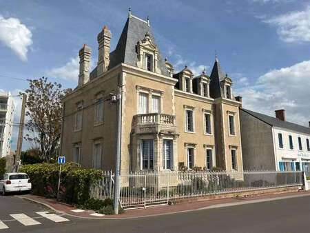 vente appartement 3 pièces à saint-gilles-croix-de-vie croix de vie (85800) : à vendre 3 p