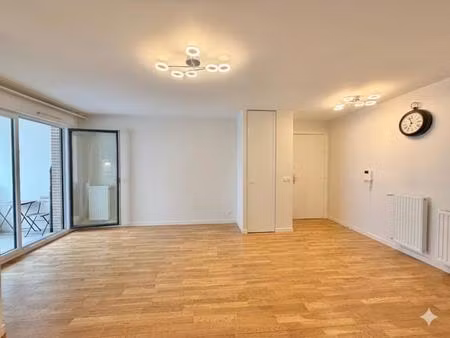 bagnolet 93170 centre ville appartement 3 pièces t3 parking