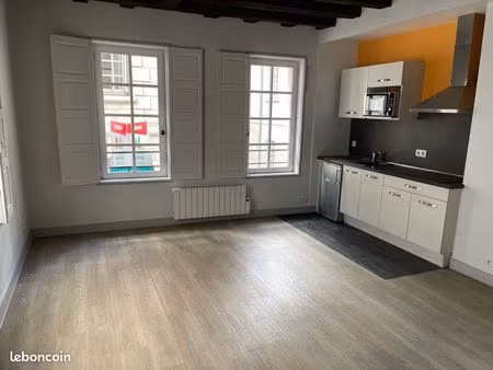 appartement t2 44m2 tours centre
