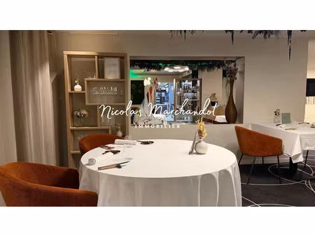 vente locaux professionnels 1 pièce 300 m² à villefranche-de-rouergue (12200)  29 000 €