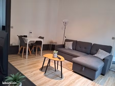 f2 henriville  33 m2