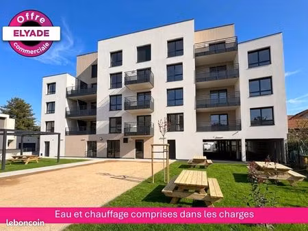 studio 1 pièce 31 m²