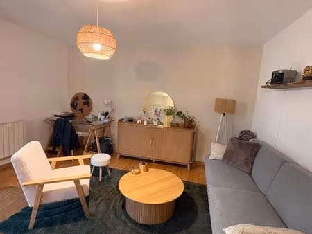 a louer - t2 45m2 avec jardin et garage - saint orens de gameville