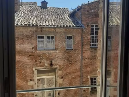 loue t2 albi centre historique