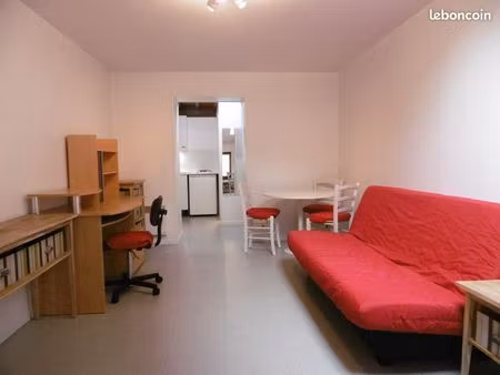 beau duplex 40 m2 tout meublé