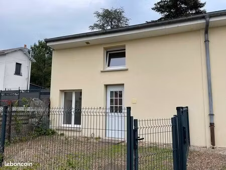 epinal au calme f1bis duplex + parking (proche iut)