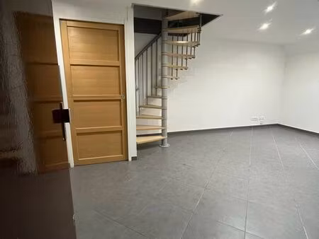 t2 duplex à louer