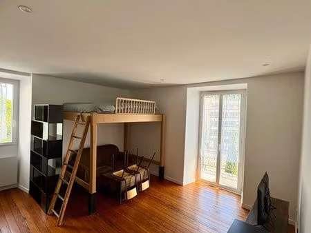 à louer – charmant appartement de 26 44 m² lumineux avec balcon