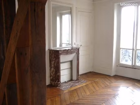location- colocation nue 3 pièces paris 10è