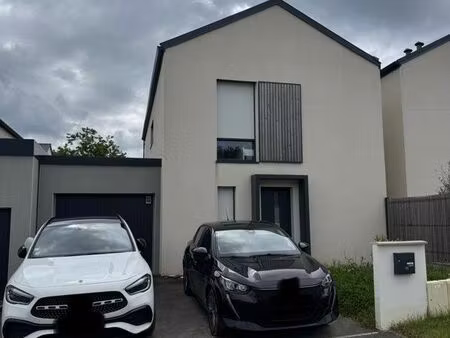 maison meublée récente 111 m² – 3 chambres – jardin – garage – dpe a
