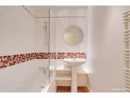 studio meublé tout équipé