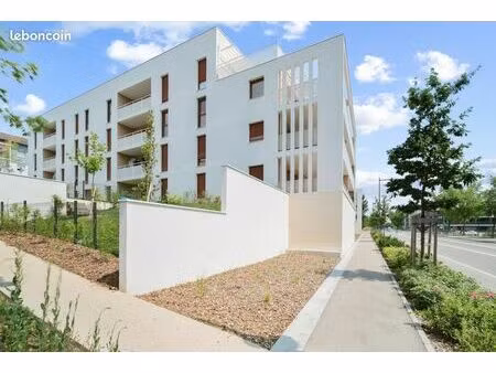 appartement 2 pièces 52 m²