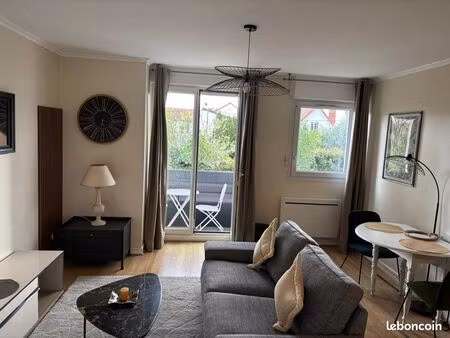 appartement 2 pièces meublées avec balcon  bois colombes